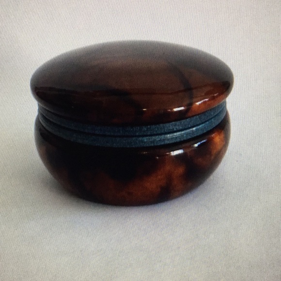 Vintage Round Italian Alabaster Jewelry Box - Picture 2 of 8